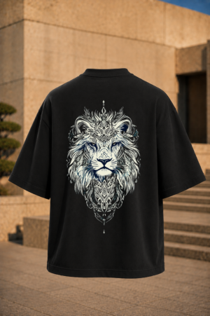 Regal Lion Oversized Tee-Black